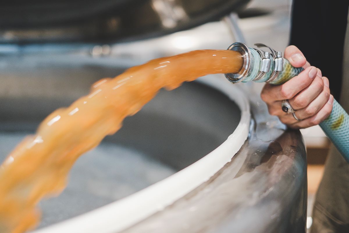 啤酒釀造中的麥芽汁指的是什么？