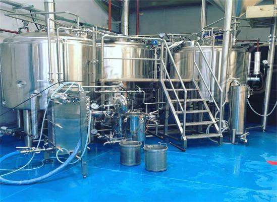 啤酒設(shè)備廠分享浸泡沖洗式洗瓶機的工藝流程